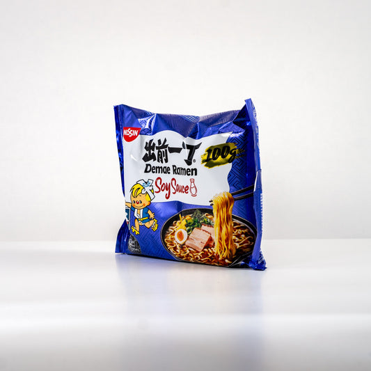 NISSIN Demae Ramen Soy Sauce / Zupa Demae Ramen Sos Sojowy 100 g