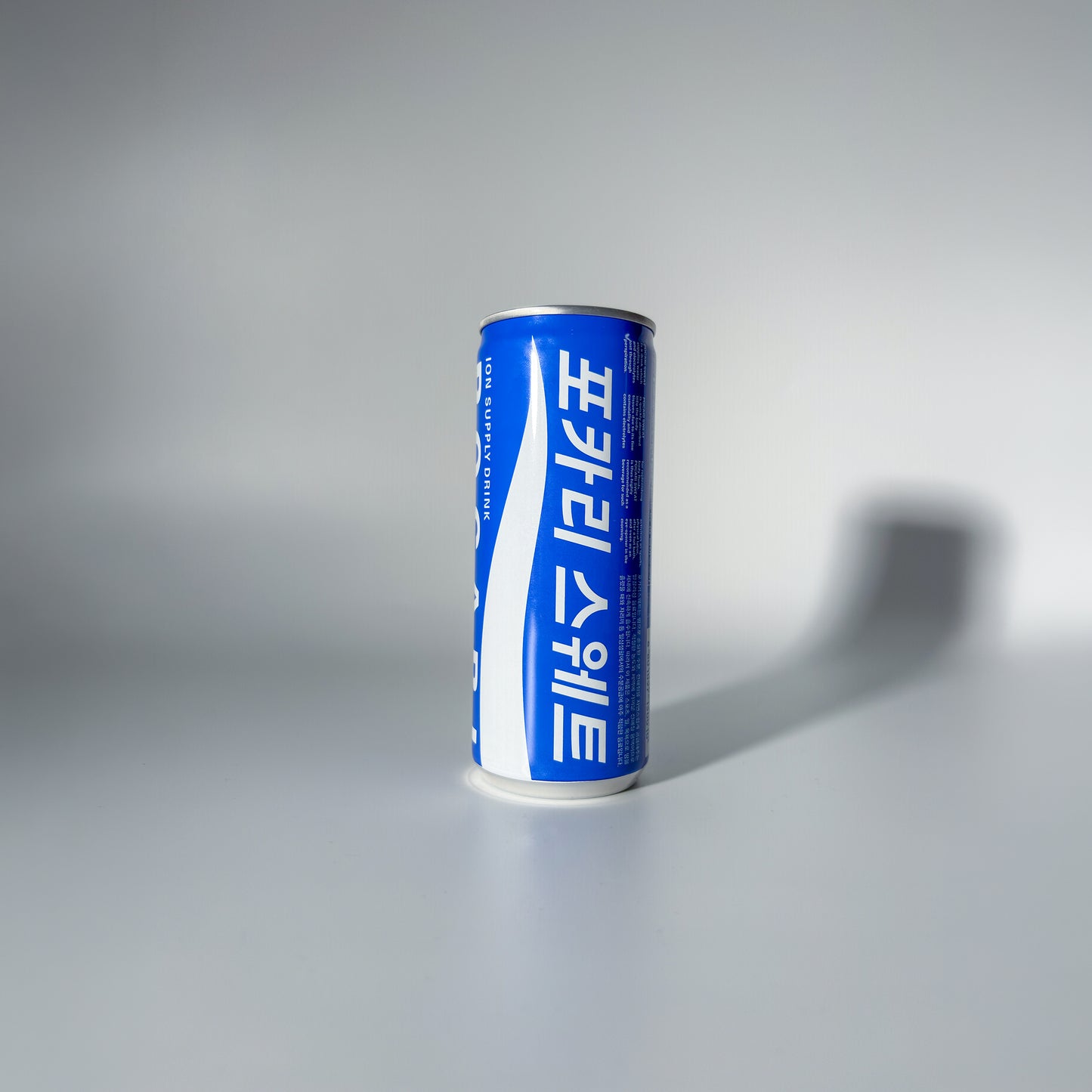POCARI SWEAT Ion Supply Drink / Japoński napój izotoniczny 240 ml
