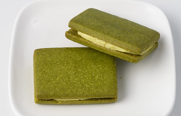 ITO SEIKA Confetti Kyoto Matcha Biscuits 6 pcs. / Ciastka z matchą przekładane kremem 111 g