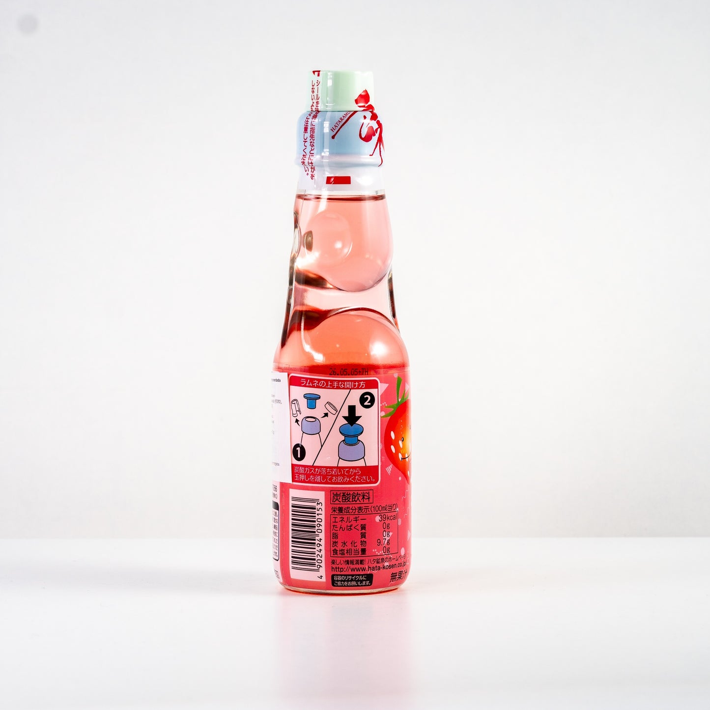 Hata Kosen RAMUNE Strawberry Soda / Oranżada Truskawkowa 200 ml
