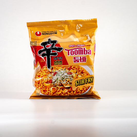 NONGSHIM Shin Ramyun Toomba Stir Fry Spicy & Creamy / Makaron instant smażony (stir-fry) pikantno-kremowy 137 g