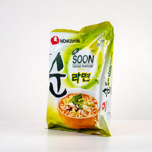 NONGSHIM Soon Vege Ramyun Noodle / Ramen Soon z Warzywami Łagodny 112 g