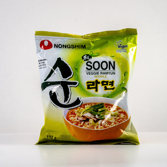 NONGSHIM Soon Vege Ramyun Noodle / Ramen Soon z Warzywami Łagodny 112 g